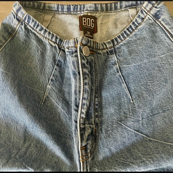 BDG Rodeo Drive Straight Leg Jean - Picture 2 of 3